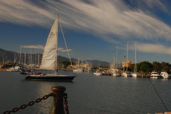 Muriel Le Mar Estang Canet-en-Roussillon Zewnętrze zdjęcie